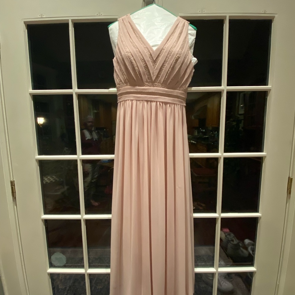 gorgeous barely worn (twice!) guest of wedding or bridesmaid dress.